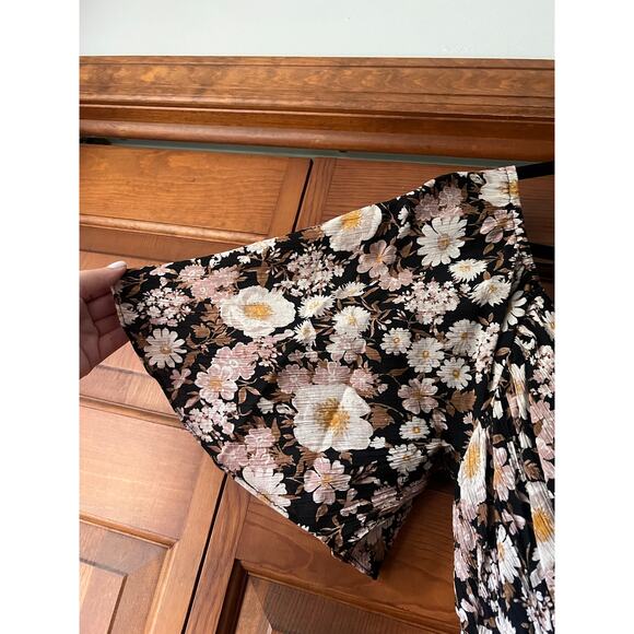 Abercrombie & Fitch Women's Floral Smocked Waist Mini Dress Angel Sleeve SZ XLT - Picture 4 of 14